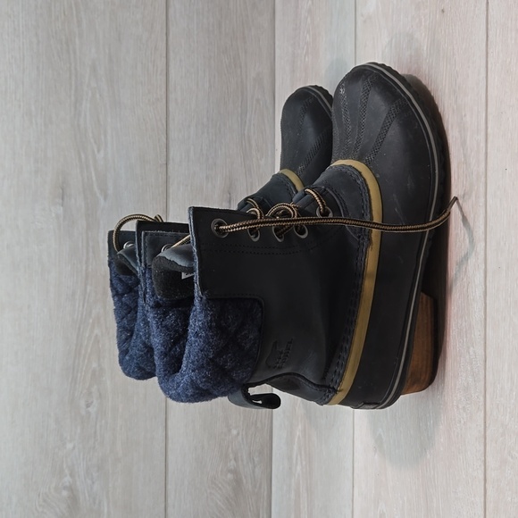 Sorel Women Ankle Leather Rubber Duck shoes boots sz 8.5 - Picture 2 of 12